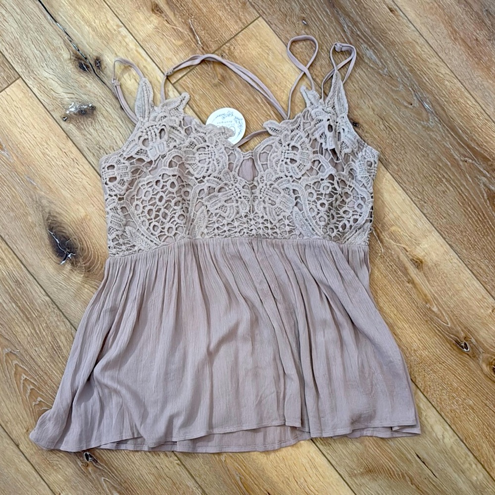NWT boutique tank top size large